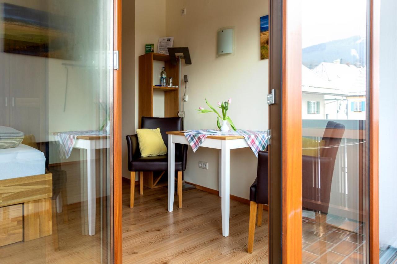 Kurbad Und Landhaus Siass Bad Kohlgrub Luaran gambar